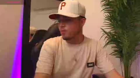 Snapshot of salvatore_muller chatting on 29, 9, 2025 Salvatore  online show from 29, 9, 2025