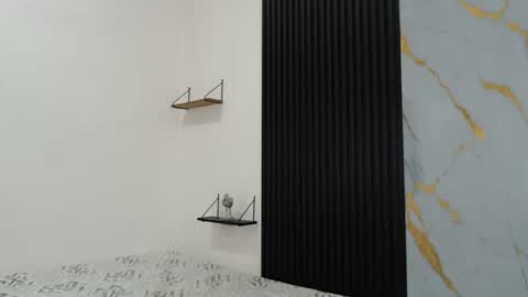 Snapshot of sam_and_mike chatting on 18, 1, 2025 sammmikee online show from 18, 1, 2025