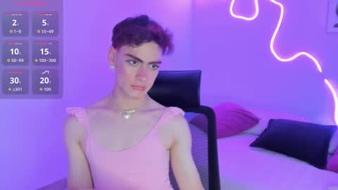 Sam Clark online show from 22, 11, 2025