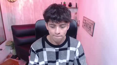 Snapshot of sam_daves chatting on 13, 2, 2025 Sam online show from 13, 2, 2025