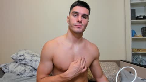 Snapshot of sam_huston18 chatting on 14, 12, 2024 BACK IN 2 WEEKS online show from 14, 12, 2024