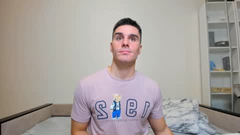 Snapshot of sam_huston18 chatting on 15, 12, 2024 BACK IN 2 WEEKS online show from 15, 12, 2024