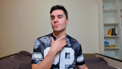 Snapshot of sam_huston18 chatting on 9, 1, 2025 BACK IN 2 WEEKS online show from 9, 1, 2025