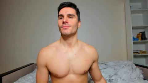 Snapshot of sam_huston18 chatting on 16, 1, 2025 BACK IN 2 WEEKS online show from 16, 1, 2025