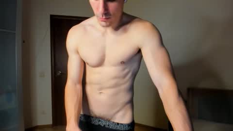 Snapshot of sam_huston18 chatting on 16, 9, 2025 BACK IN 2 WEEKS online show from 16, 9, 2025