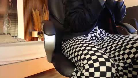 Snapshot of sam_mansson66 chatting on 10, 2, 2026 SAM MANSON online show from 10, 2, 2026