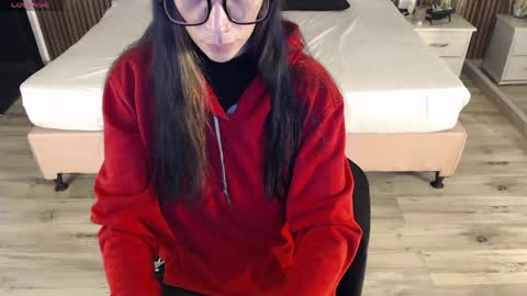 SAM MANSON online show from 18, 5, 2026