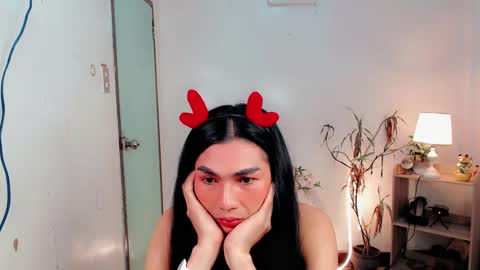 Snapshot of sam_mitinair chatting on 11, 12, 2024 sam online show from 11, 12, 2024