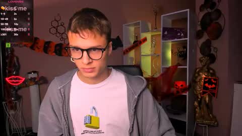 Sam online show from 25, 10, 2025