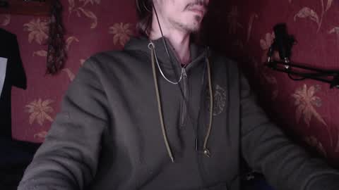 Snapshot of sam_skywalker chatting on 3, 1, 2025 sam_skywalker online show from 3, 1, 2025