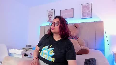 Snapshot of sam_von_tess chatting on 15, 12, 2025 Samantha online show from 15, 12, 2025