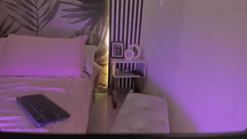 Snapshot of samaantha_white_ chatting on 1, 7, 2026 Samaantha online show from 1, 7, 2026