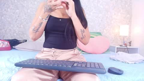 Snapshot of samanta_360 chatting on 27, 11, 2025 Samanta online show from 27, 11, 2025