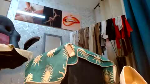 Snapshot of samanta_brownn_ chatting on 6, 7, 2026 samanta online show from 6, 7, 2026