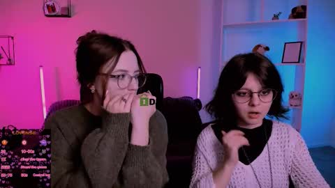 Snapshot of samanta_hotty chatting on 3, 12, 2025 samanta_hotty online show from 3, 12, 2025