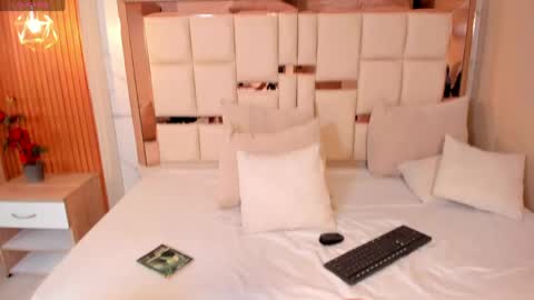 Snapshot of samanta_quinn chatting on 1, 5, 2026 samantha online show from 1, 5, 2026