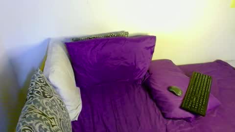 Samanta online show from 2, 12, 2025