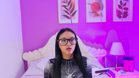 Snapshot of samantakane chatting on 7, 4, 2026 samantakane online show from 7, 4, 2026