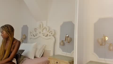 Snapshot of samantamarquez chatting on 9, 2, 2025 Samanta online show from 9, 2, 2025