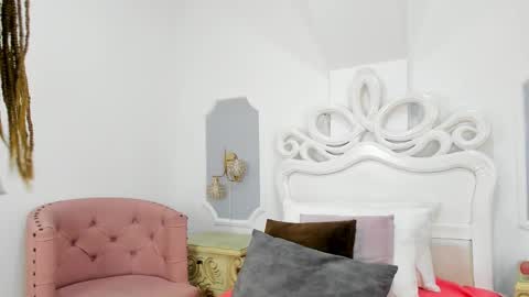 Snapshot of samantamarquez chatting on 5, 3, 2025 Samanta online show from 5, 3, 2025