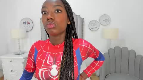 Snapshot of samantamarquez chatting on 16, 11, 2025 Samanta online show from 16, 11, 2025