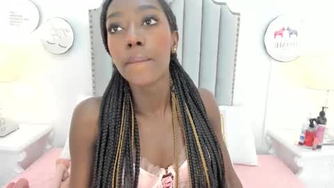 Snapshot of samantamarquez chatting on 22, 12, 2025 Samanta online show from 22, 12, 2025