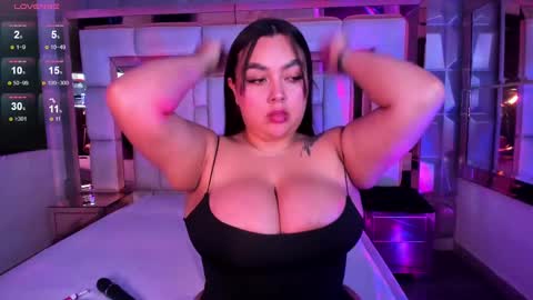 S A M A N T A   online show from 4, 3, 2025