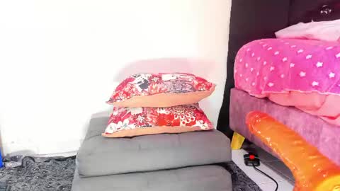  Samanthasmile  online show from 13, 7, 2026