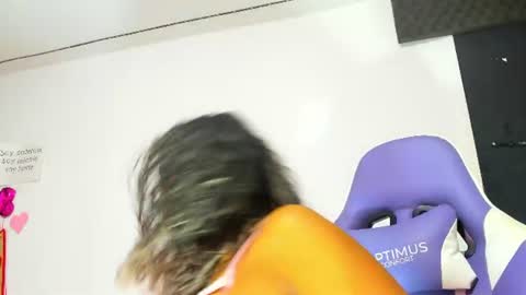  Samanthasmile  online show from 19, 7, 2026