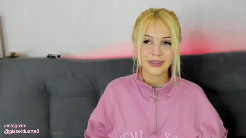 Snapshot of samantha_browwnn chatting on 8, 9, 2025 samantha_browwnn online show from 8, 9, 2025