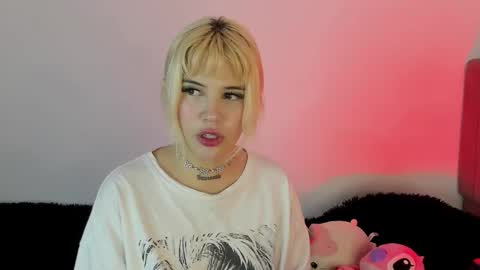 samantha_browwnn online show from 12, 11, 2025