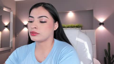  Samanthaa online show from 11, 1, 2025