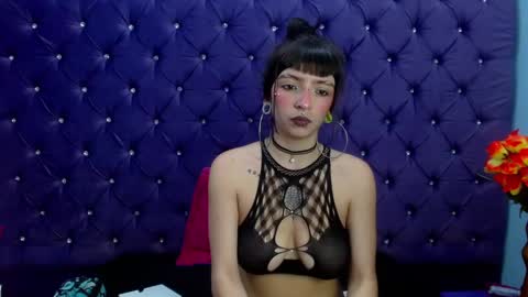 Samantha Smitth online show from 18, 1, 2025