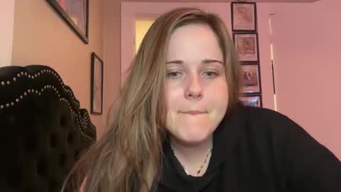 Snapshot of samanthafever chatting on 21, 2, 2025 samanthafever online show from 21, 2, 2025
