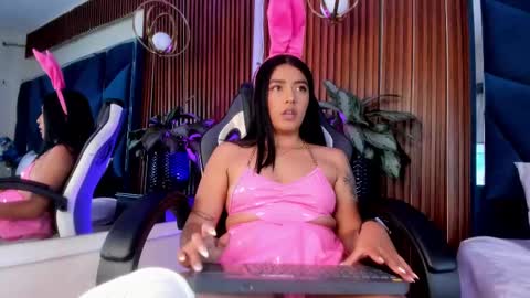 Snapshot of samanthajonson_ chatting on 16, 9, 2025 samanthajonson online show from 16, 9, 2025