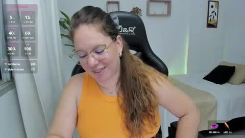 Snapshot of samanthaleon chatting on 19, 12, 2024 Samantha samy online show from 19, 12, 2024