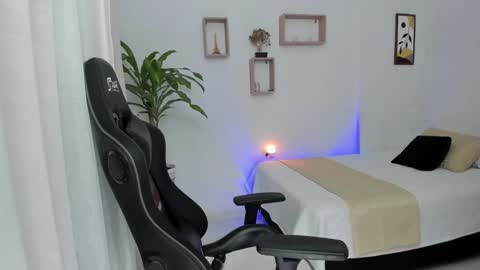 Snapshot of samanthaleon chatting on 20, 12, 2024 Samantha samy online show from 20, 12, 2024