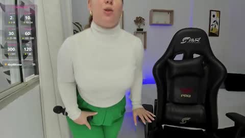 Snapshot of samanthaleon chatting on 11, 1, 2025 Samantha samy online show from 11, 1, 2025