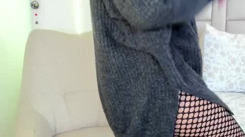 Samixmami online show from 10, 9, 2025