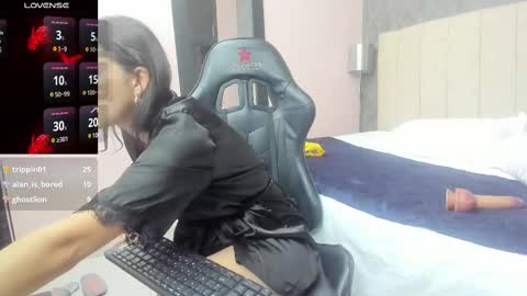 Snapshot of samarha_xue chatting on 19, 2, 2025 Sara online show from 19, 2, 2025