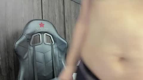 Snapshot of samarha_xue chatting on 10, 3, 2025 Sara online show from 10, 3, 2025