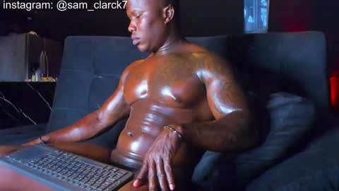 Snapshot of samclarck chatting on 29, 1, 2025 SAM online show from 29, 1, 2025