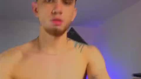 Snapshot of samevansx chatting on 8, 9, 2025 samevansx online show from 8, 9, 2025