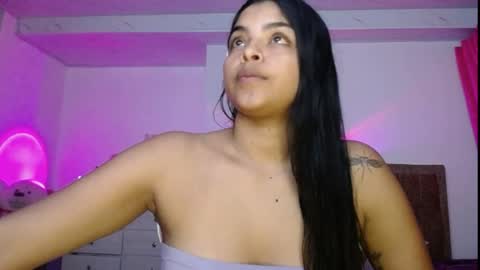 Snapshot of samirabunny_222 chatting on 22, 4, 2026 Danna dulce online show from 22, 4, 2026