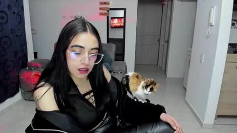 SARA online show from 10, 10, 2025