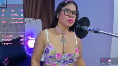 Sammy Evanns online show from 3, 2, 2025