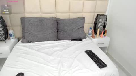 Nice to meet you guys my name is Lina. online show from 26, 10, 2025