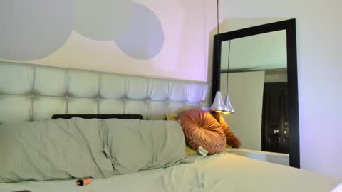 Axel online show from 11, 3, 2025