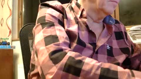 Snapshot of samsenior70 chatting on 16, 10, 2025 Sam online show from 16, 10, 2025