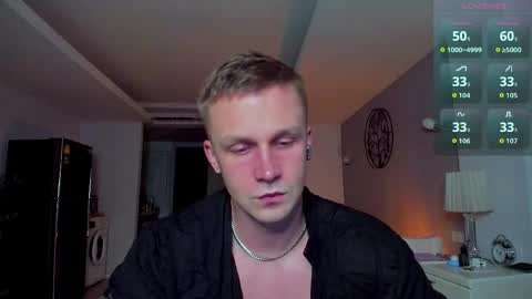 Snapshot of samuel_andrew chatting on 30, 5, 2026 Samuel online show from 30, 5, 2026
